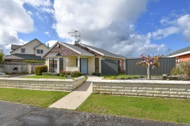 33 Cherry Drive Mosgiel_16