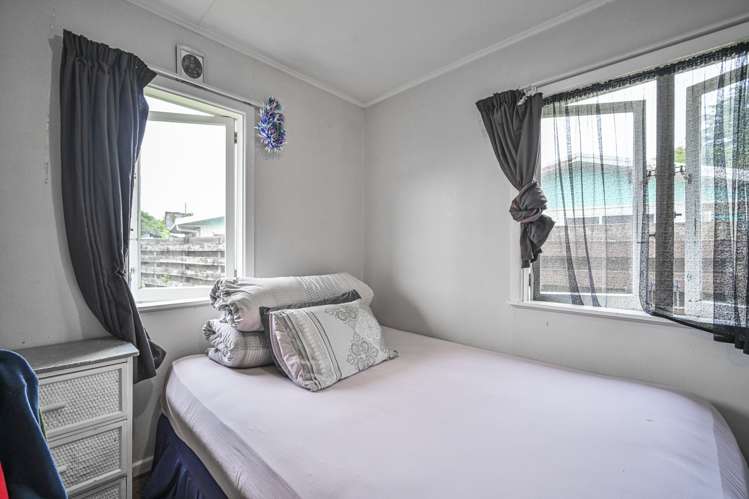 42 Walton Way Flaxmere_9