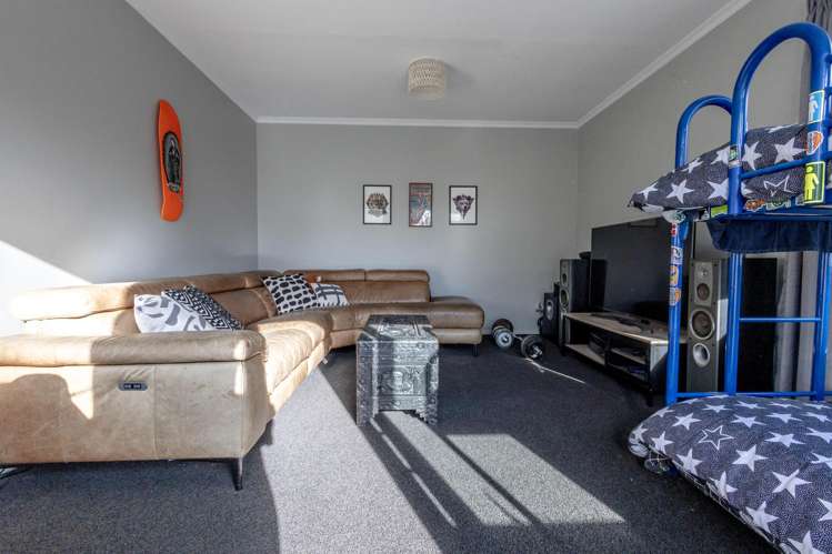38 Main North Road Woodend_24