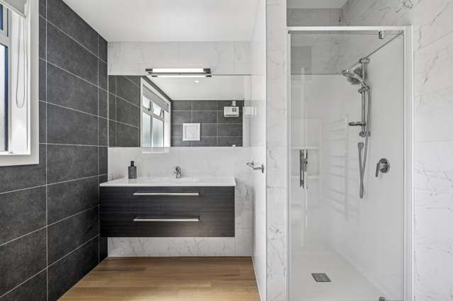 9 Coprosma Crescent Waipahihi_4