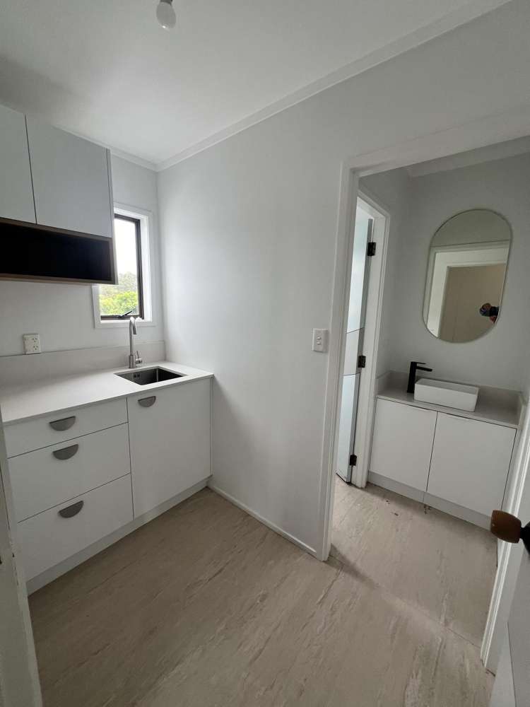 12 Arklow Lane Stanmore Bay_22