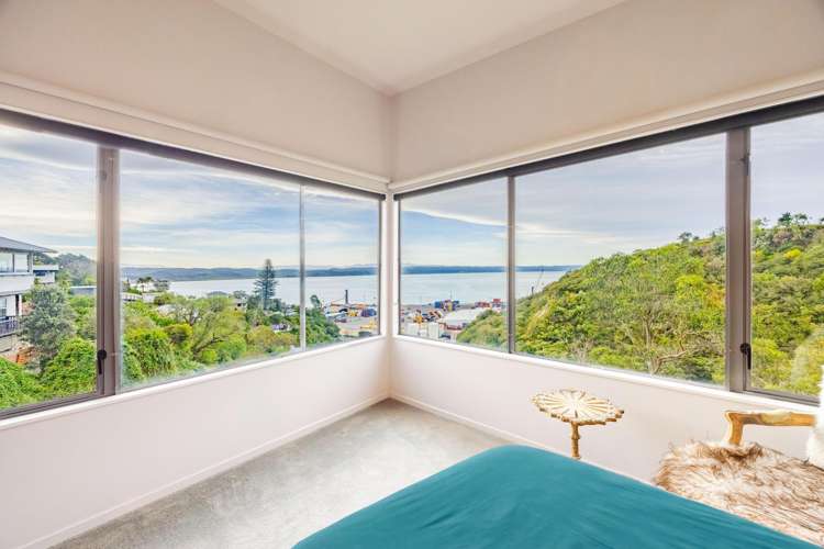 4B Seapoint Road Bluff Hill_10