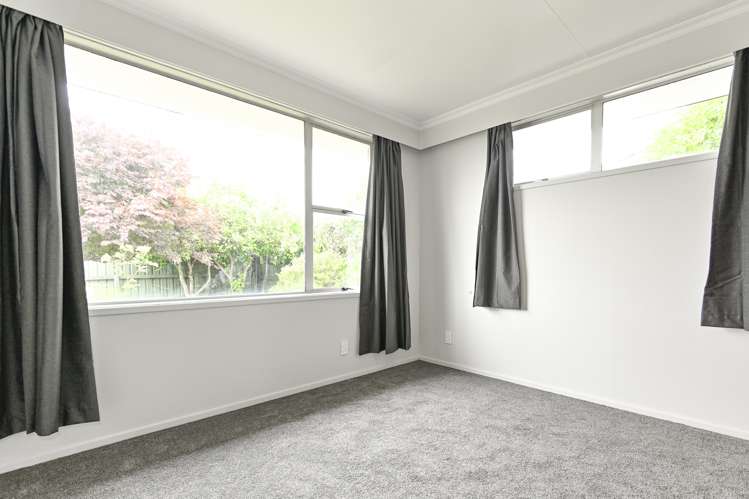 100 Nottingley Road Frimley_6