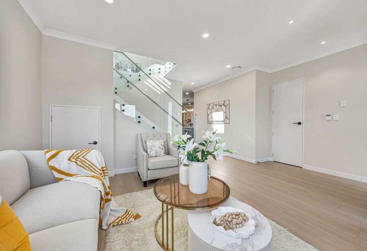 25 Knockanara Drive Flat Bush_4