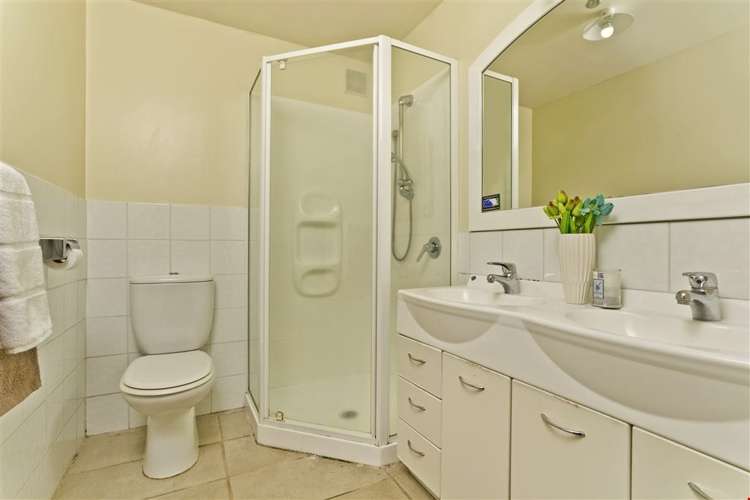 1 Crown Hill Close Forrest Hill_23