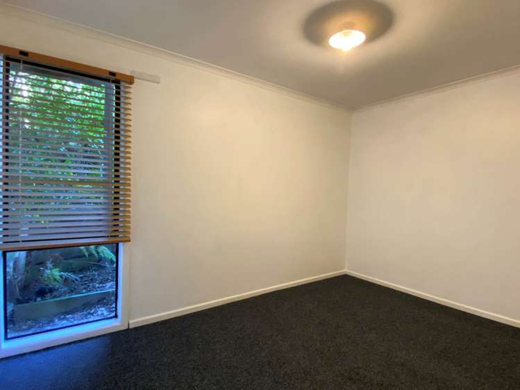 63A Santiago Crescent Unsworth Heights_5