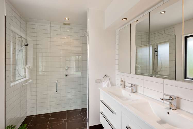 10 Sovereign Gardens Halswell_13