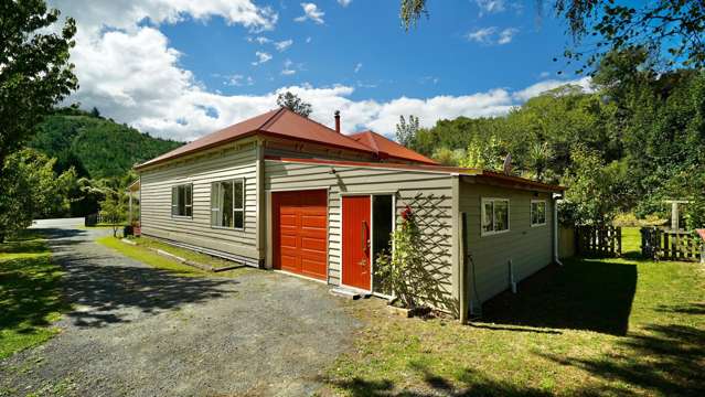 915 Waiwhero Road Ngatimoti_4