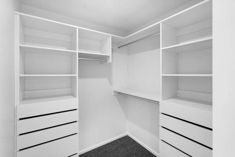 98 Scout Street Rolleston_11