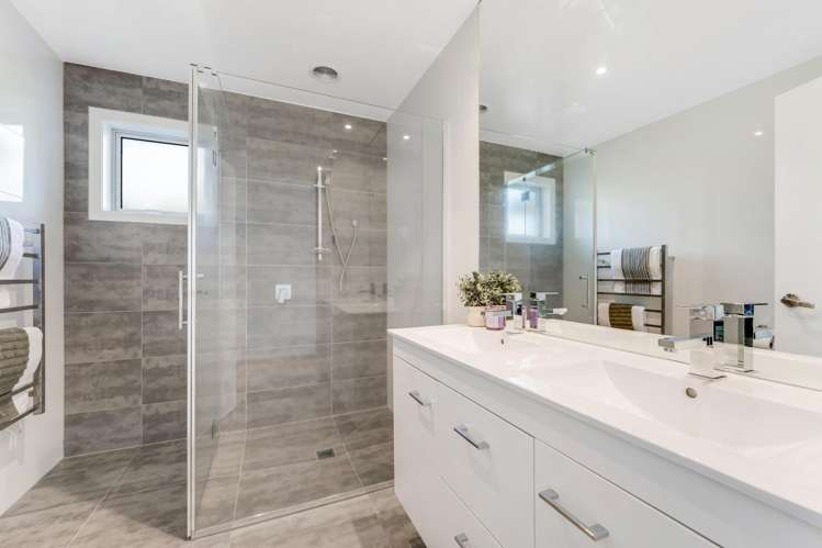 8 Verley Rise East Tamaki Heights_37