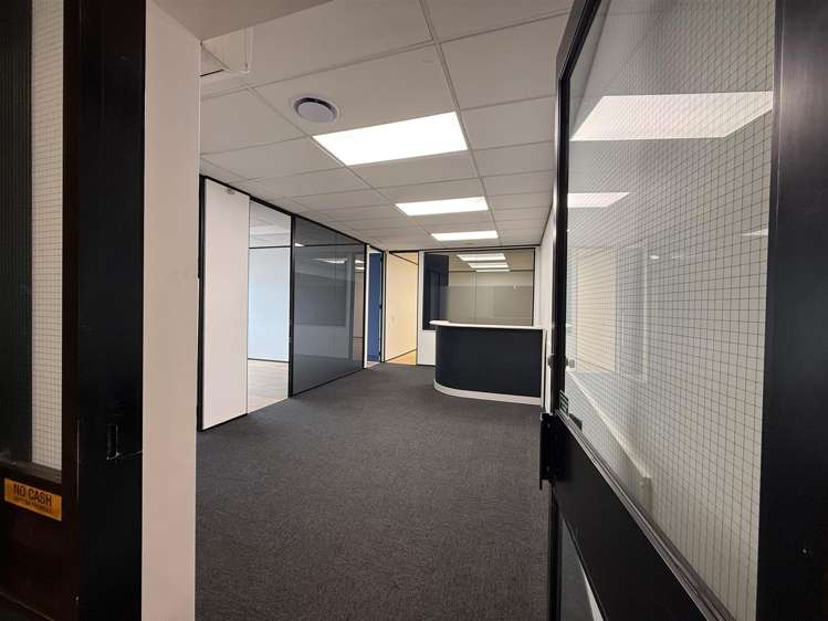 Ground Floor, 46-50 Bloomfield Terrace Lower Hutt_11