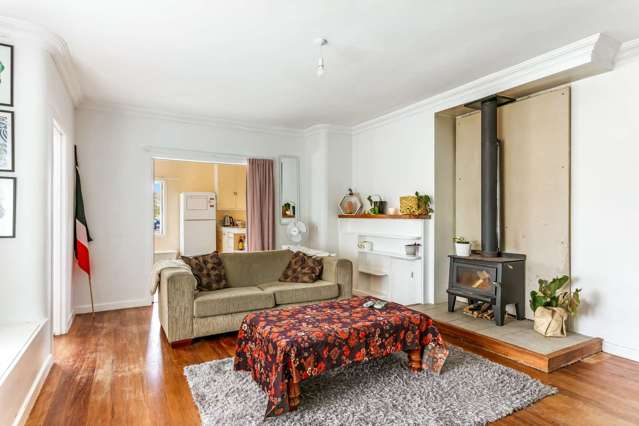 225 Crawford Road Kaiti_2