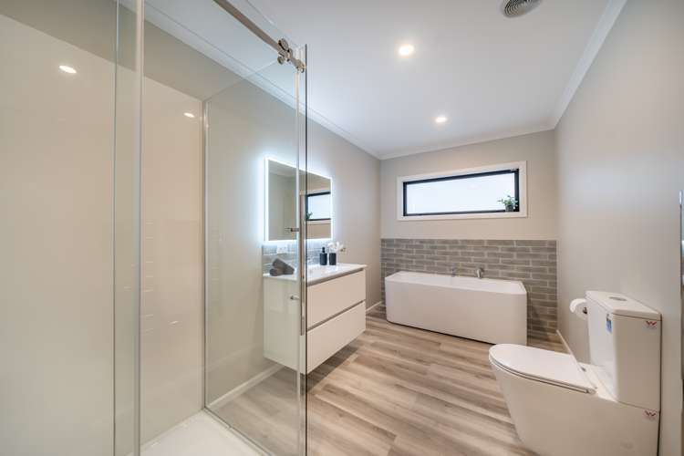 61 Dover Road Wainuiomata_8