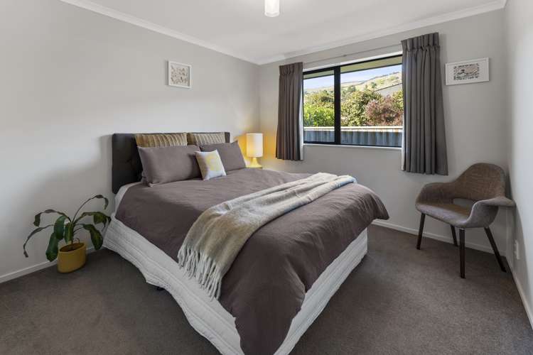 78 Washbourn Drive Richmond_16