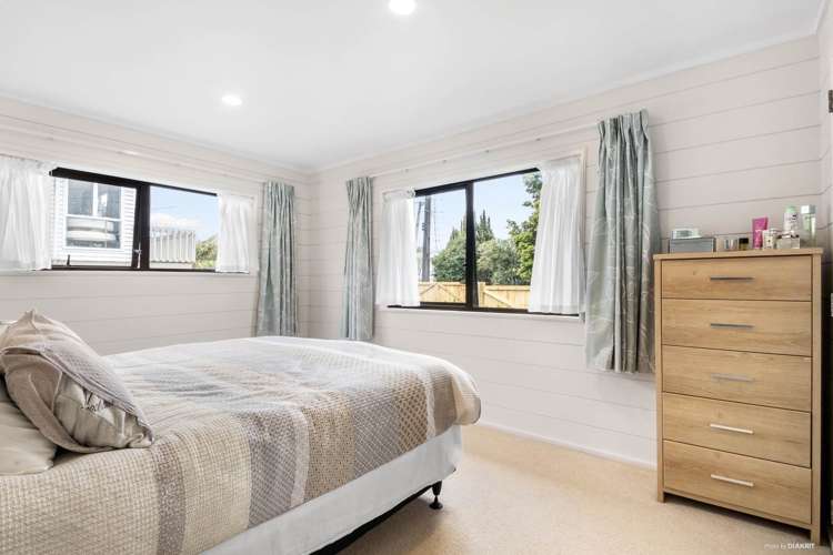 1/17 Lyndhurst Road Te Atatu South_8