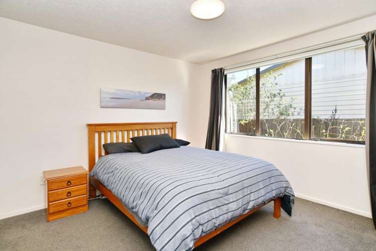 56a Achilles Street Burwood_11