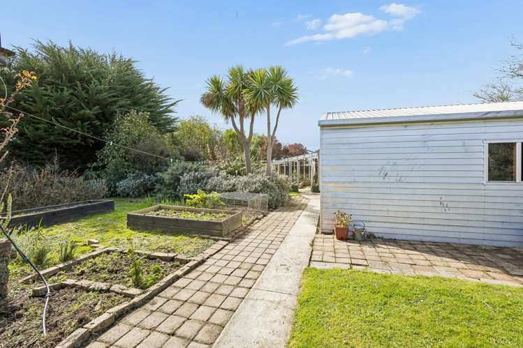 9 Brown Street Waitati_17