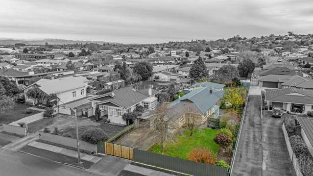 Spacious Home with Incredible Potential!