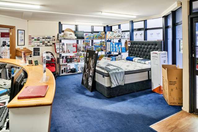 Unit 1, 4 Glover Street Ngauranga_4