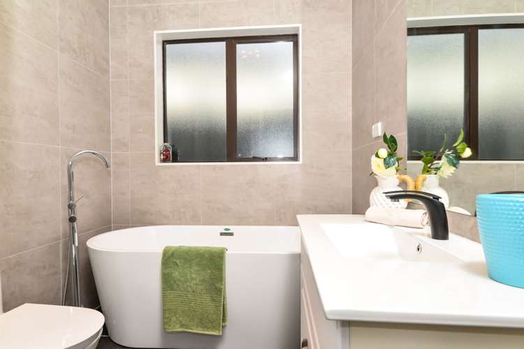 20 Knoll Rise Pukekohe_24