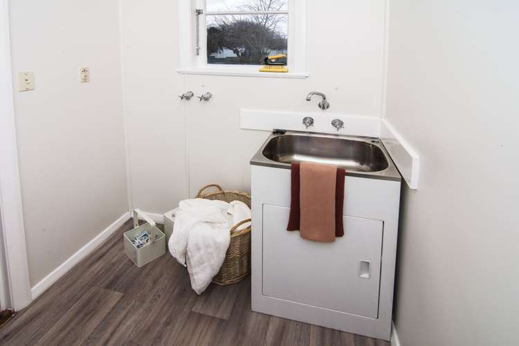 15 Jones Place Masterton_11