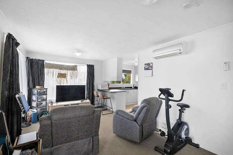 2/47 South Road Blagdon_6