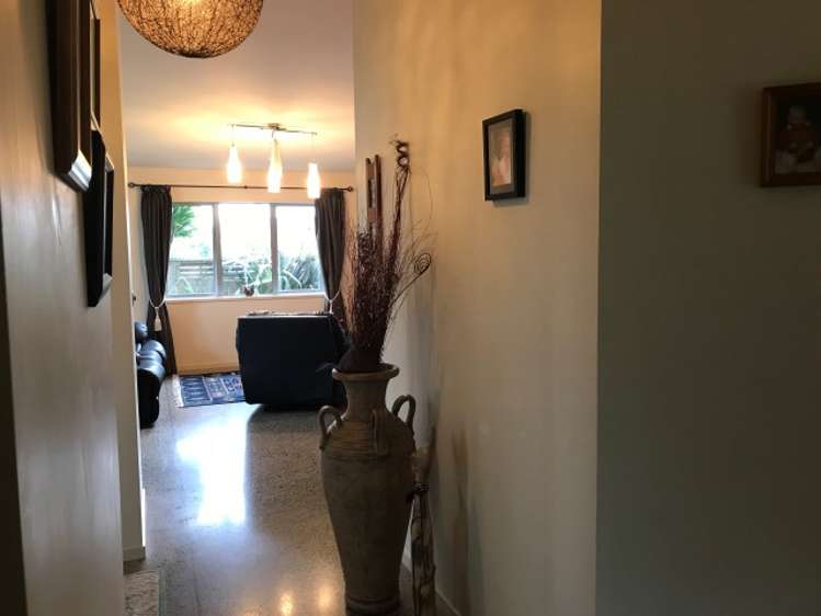 15 Horsley Grove Pyes Pa_15