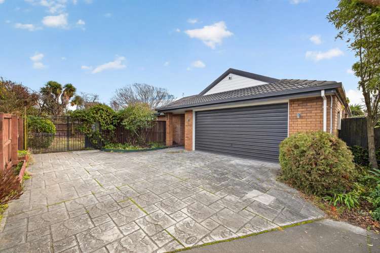 8 Ronald George Place Parklands_21
