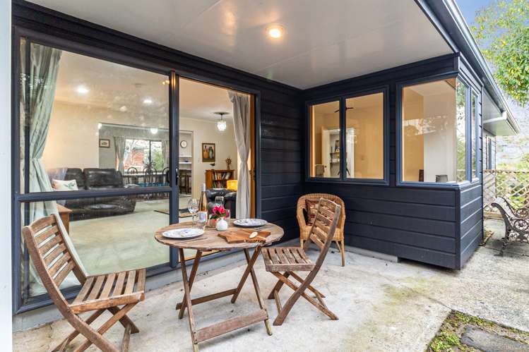 69 Milan Drive Glen Eden_17