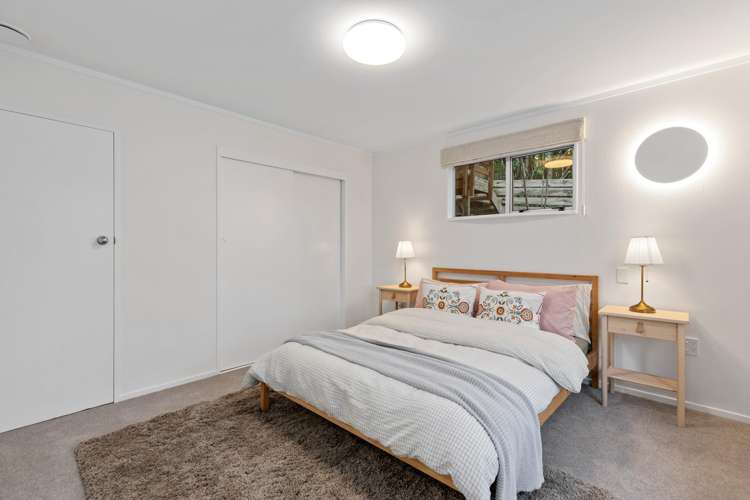 21B Colchester Crescent Newlands_13