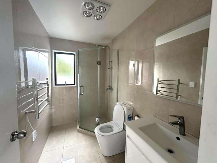 4f Hepburn Road Glendene_10