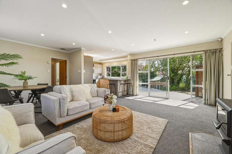 22 Pandora Avenue Sunnybrook_1