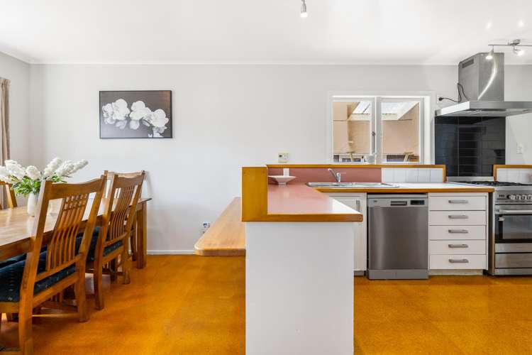 52 Stottholm Road Titirangi_6