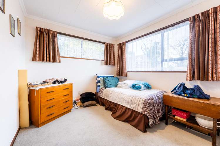27 Roxburgh Street Glenwood_11