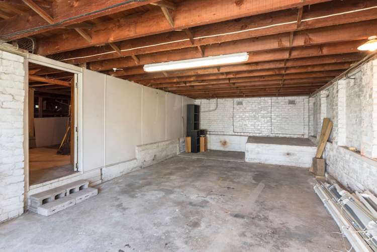 8 Graham Avenue Te Atatu Peninsula_15