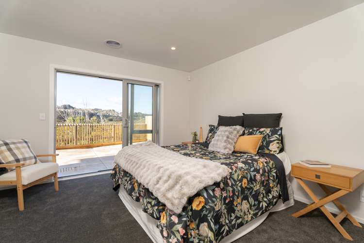 9 Pine Hill Rise Churton Park_11