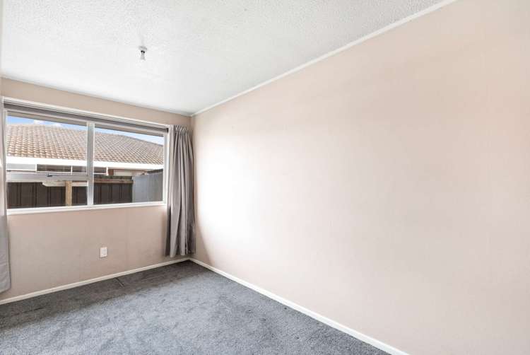 1/4 Wanstead Place Woolston_14