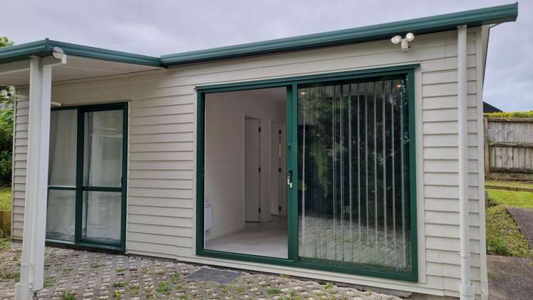 2/43 Ramillies Place 10878_1