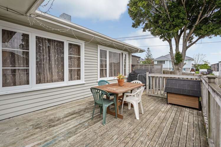 809 Te Atatu Road Te Atatu Peninsula_14