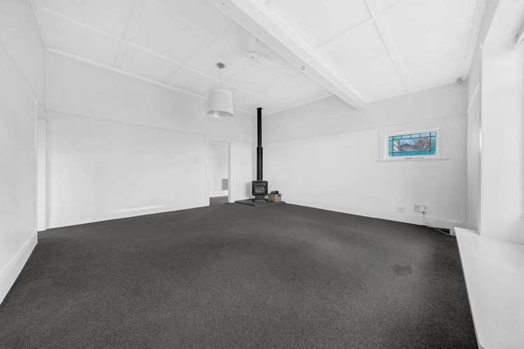 802 New North Road_4