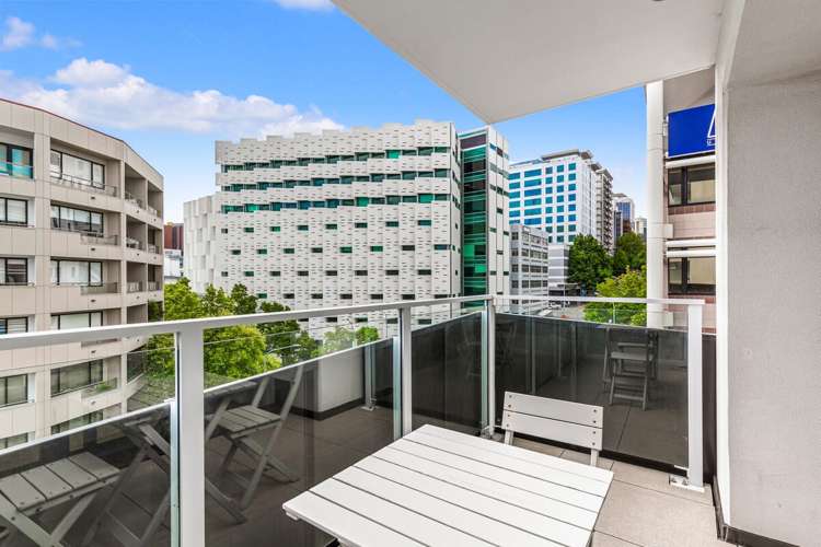 801B/8 Airedale Street Auckland Central_1