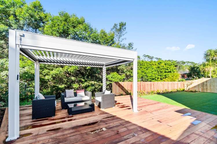 9C Olwyn Place Greenhithe_13