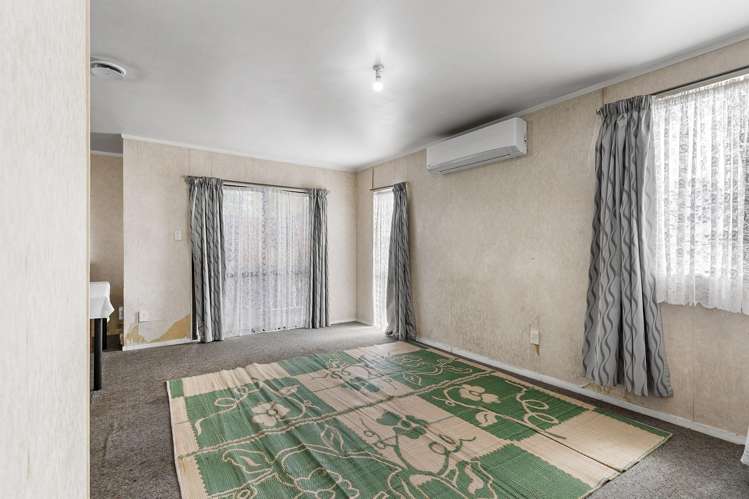 64 Tony Segedin Drive Avondale_1