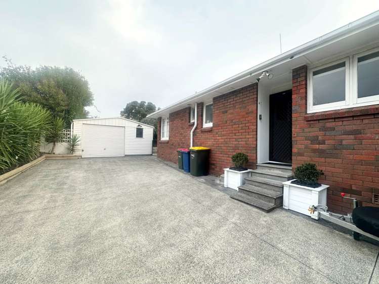 12 Amberley Avenue_0