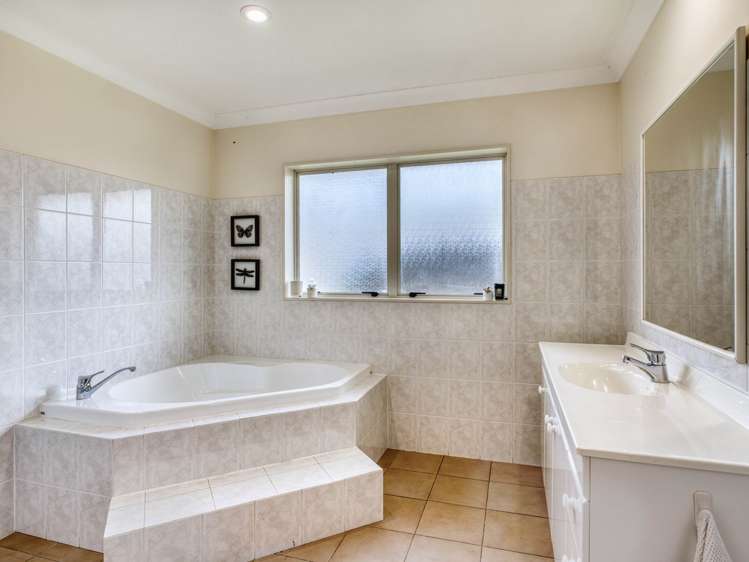 44E Selva Road Waiau Pa_16