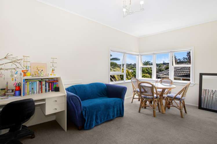 12 Tahi Terrace Glen Eden_14