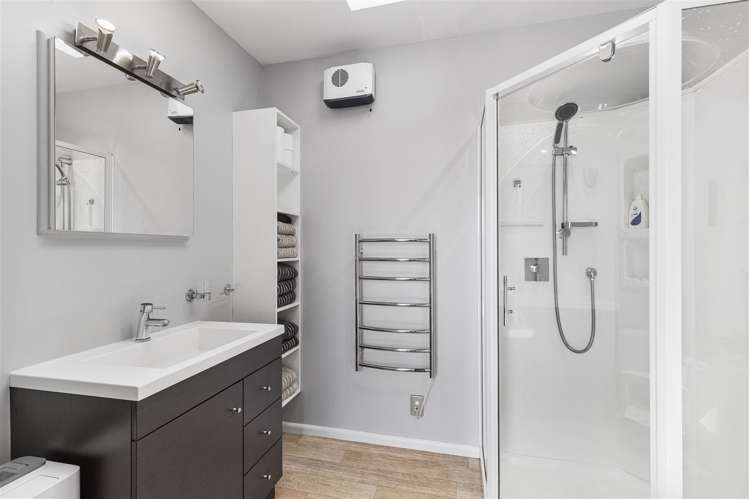 8 Mappleton Avenue Burnside_10