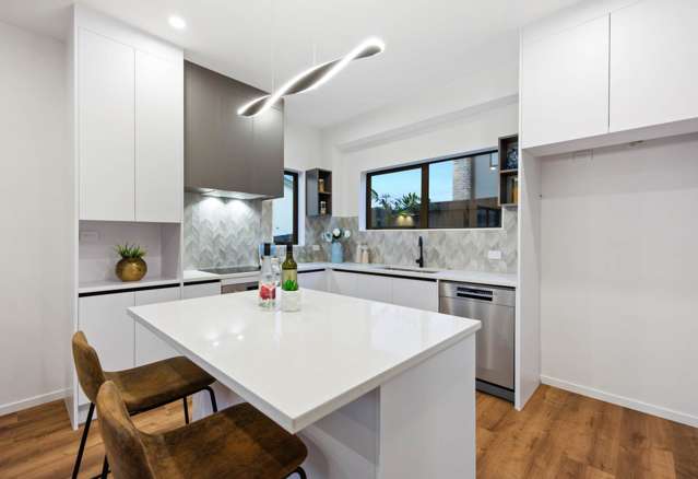 5/81 Vodanovich Road Te Atatu South_4