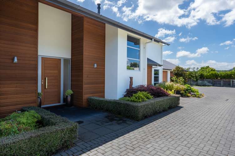 24 Pukenamu Road Rainbow Point_21