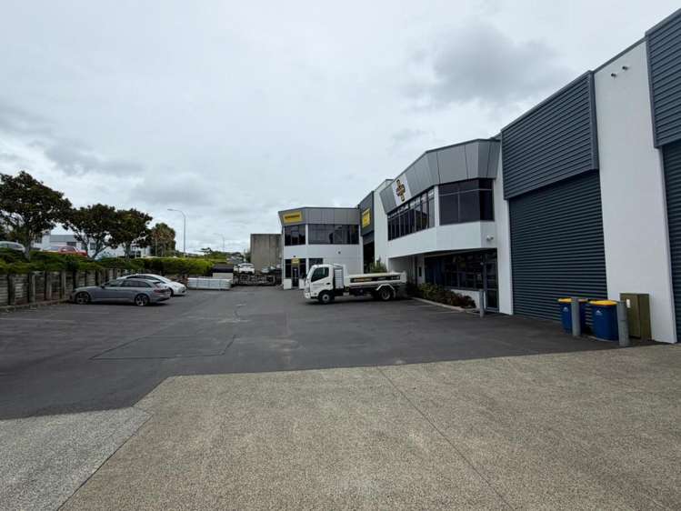 5B Beatrice Tinsley Crescent Albany_1